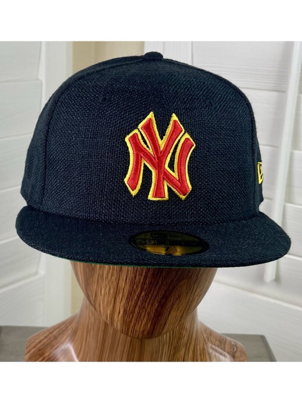 New Era 59Fifty MLB New York Yankees Hemp Black/Red Fitted Hat Size 7 1/4 - New